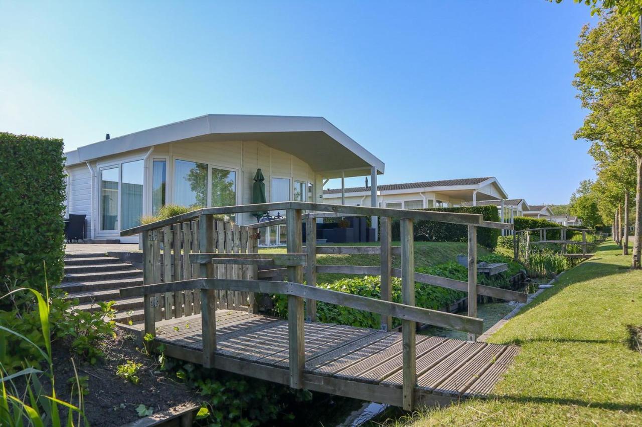 Europarcs Schoneveld Villa Breskens Bagian luar foto